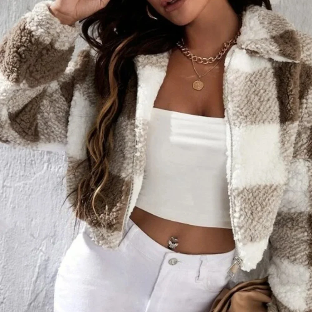 Brown Buffalo Plaid Teddy Zipper Coat in L - Picture 4 of 4